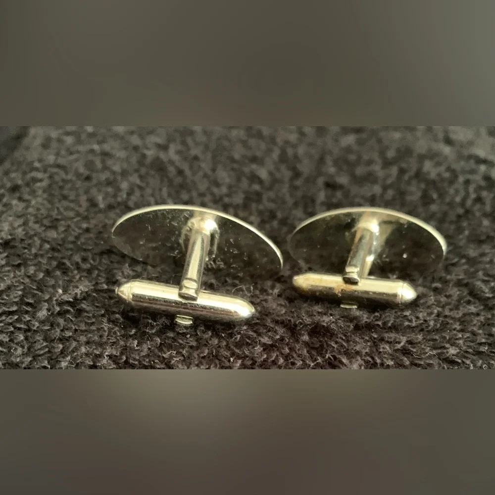Vintage Oval Swank Sliver-Toned Cufflinks